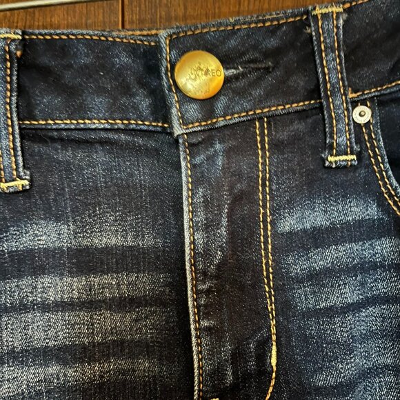 American Eagle Dark Wash Jeans Size 6 - Picture 3 of 5